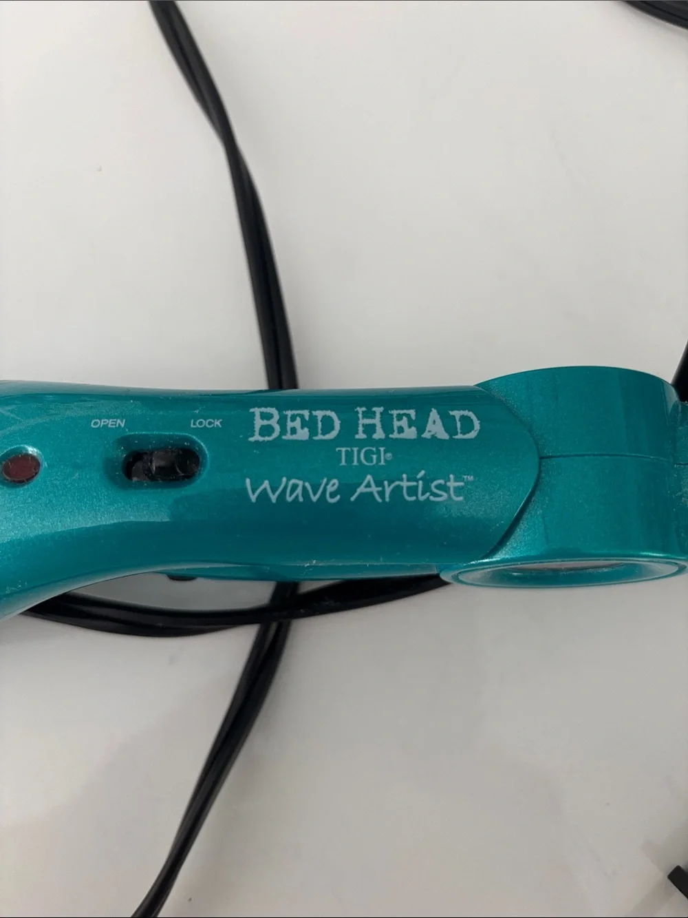 TIGI Bed Head Wave Artist in Teal Blue